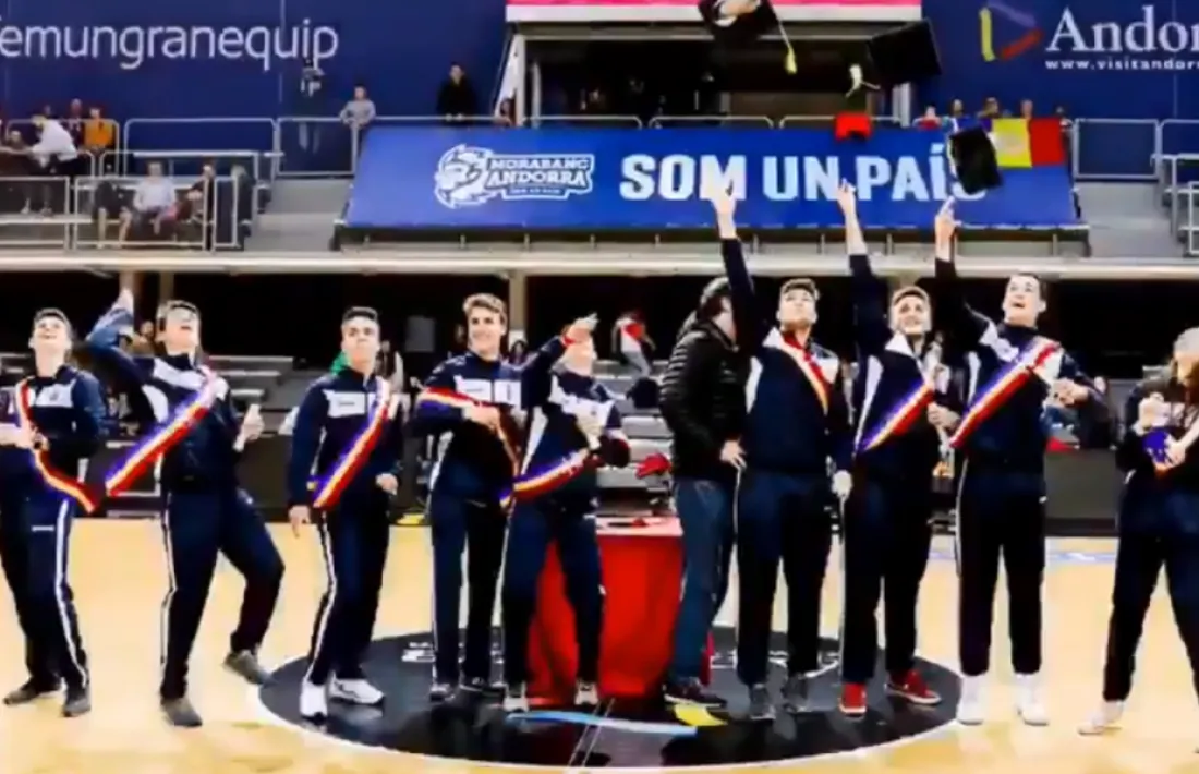 Cerimònia de graduació... 'virtual'