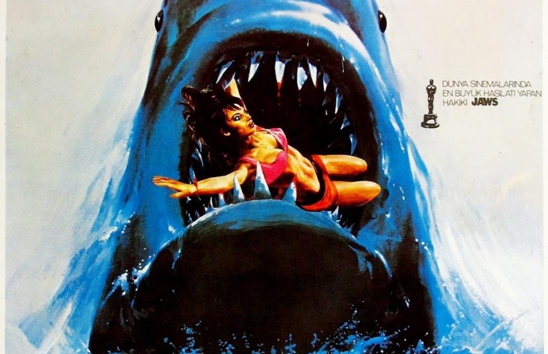 Cartell de regust clàssic per a un títol essencial dels 70: 'Tiburón', de Spielberg.