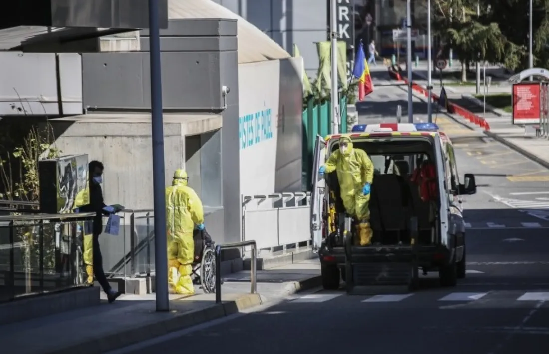 Trasllat d'un resident de Salita al Cedre fa unes setmanes.