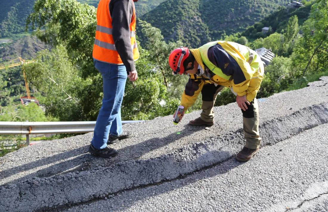 Els tècnics han revisat avui la zona de l'esllavissada.