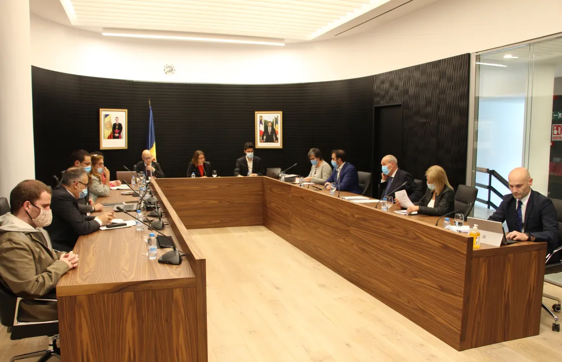 Un moment del consell de comú celebrat ahir.