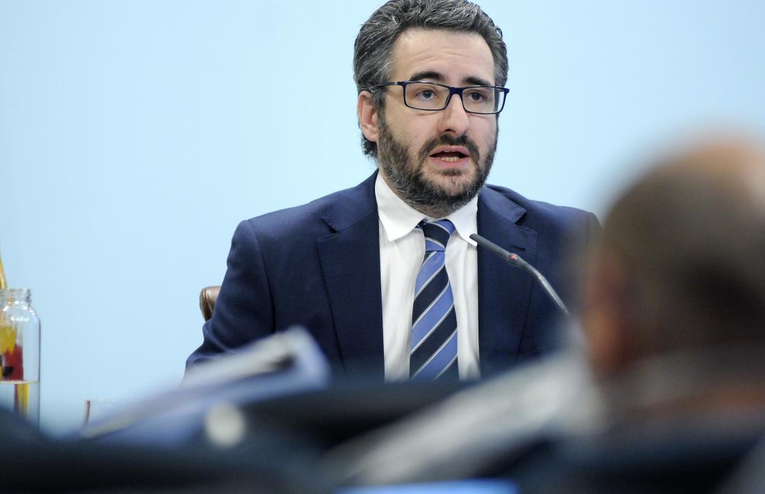 El ministre de Finances, Eric Jover, durant la compareixença posterior al consell de ministres d’ahir.