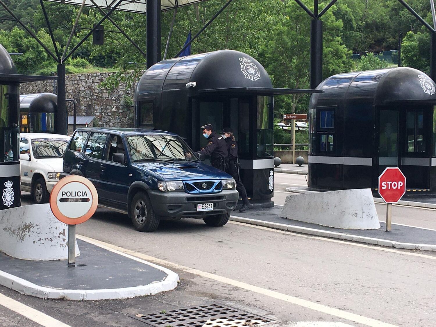 150889_policia-espanyola-atura-vehicle-andorra_2470563056_72451202_1500x1125