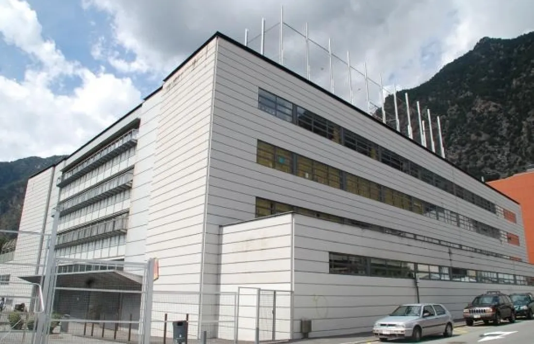 L'escola andorrana de segona ensenyança de Santa Coloma.