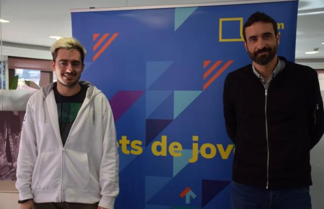 El president del Fòrum de la Joventut d'Andorra, Joan Toríbio, a l'esquerre.