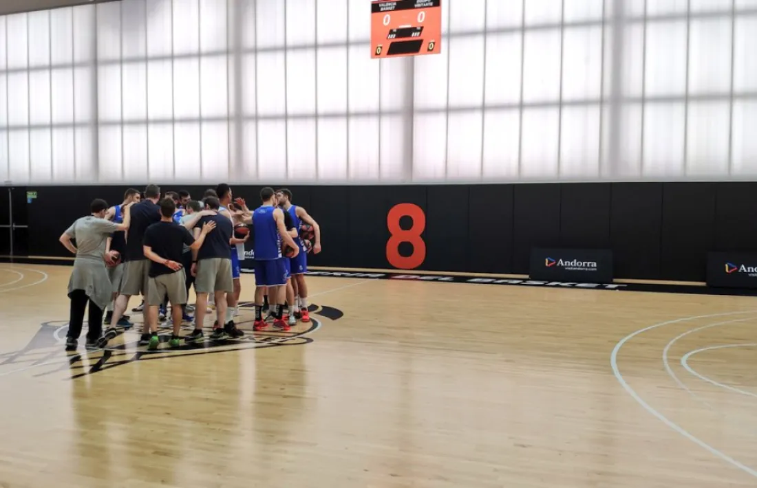 L’equip dirigit per Ibon Navarro es va entrenar ahir a L’Alquería per preparar el partit d’avui contra el Casademont Saragossa.