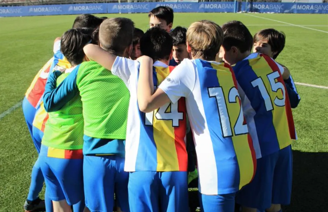 La base de l'FC Andorra busca jugadors.