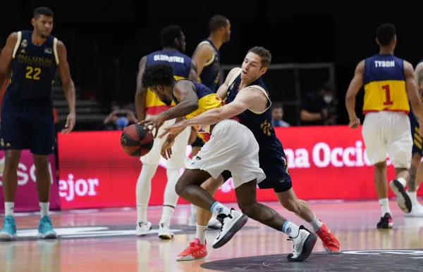 rs272635_firmar_acb_photo