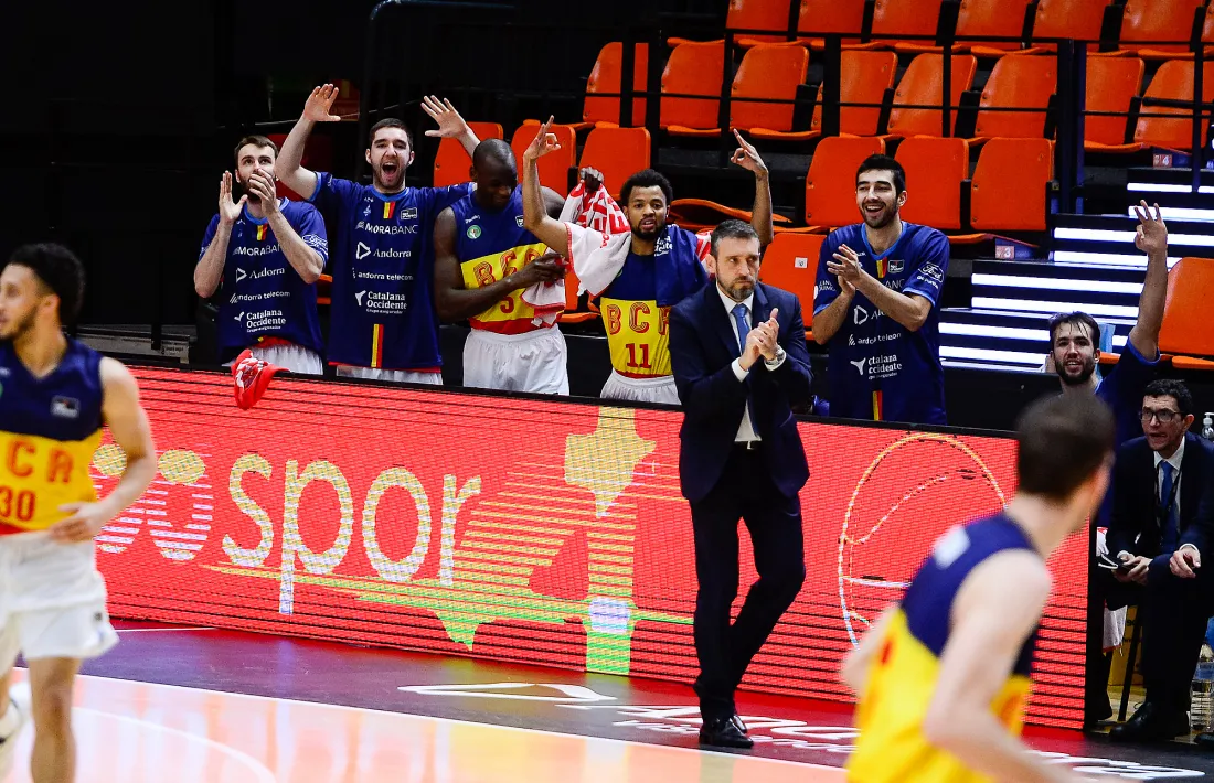 El tècnic del BC MoraBanc, Ibon Navarro, va tornar a ser decisiu des de la banqueta.