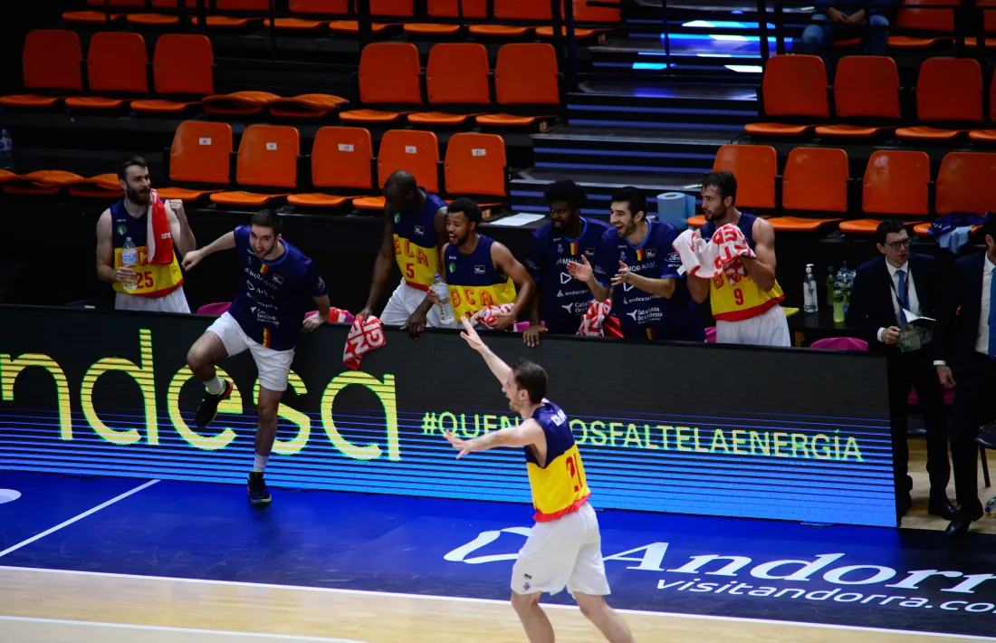  Els jugadors dirigits per Navarro van gaudir de valent contra el Reial Madrid.