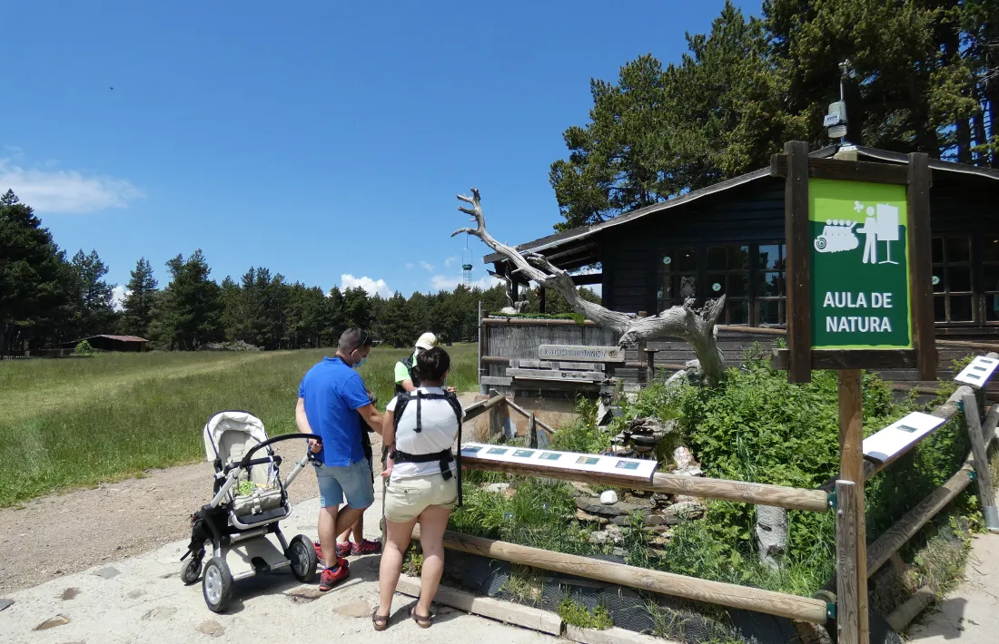 Naturlandia ha reobert avui ja ha rebut els primers visitants.
