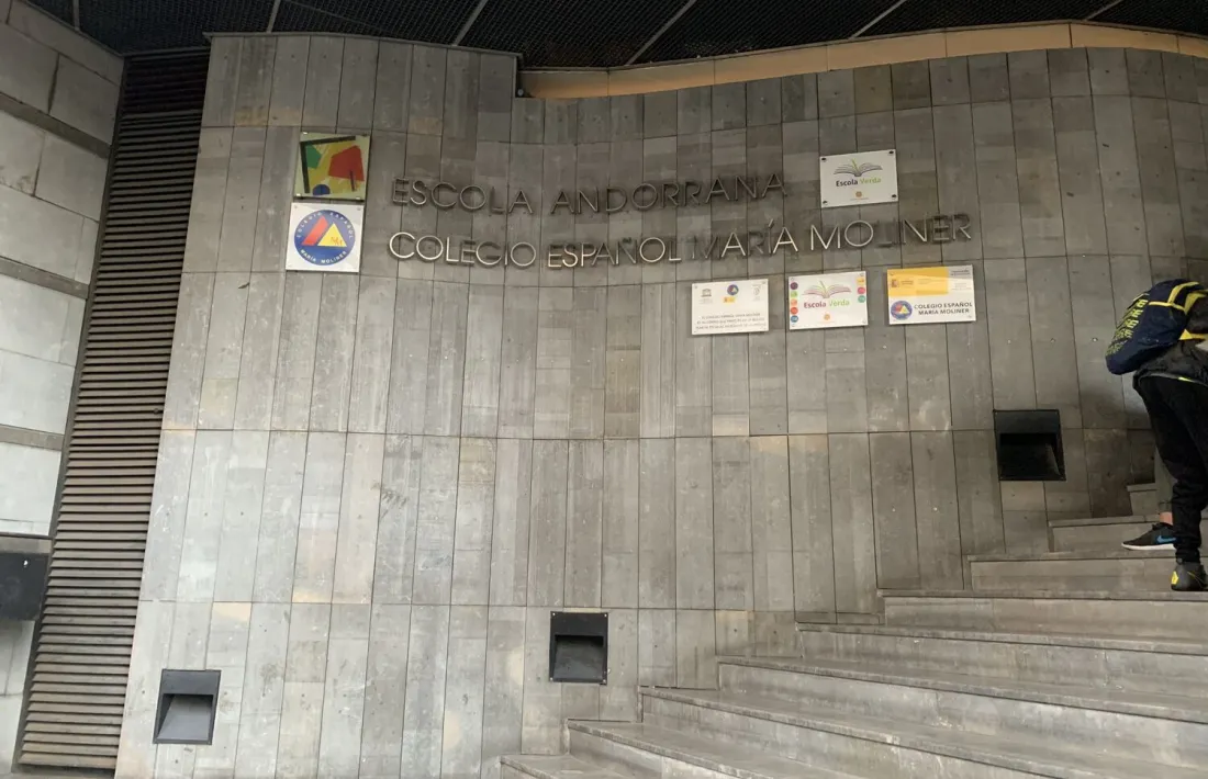 La seu escaldenca del Col·legi Maria Moliner.