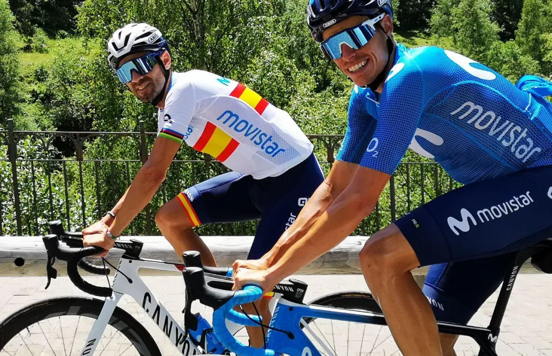 Alejandro Valverde i Enric Mas, al país.