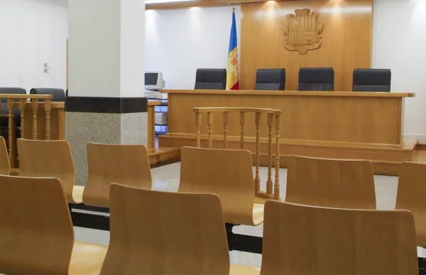 p._10.1_tribunal_-_bondia