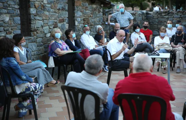 p._03_claude_benet_presentacio_adhoc_facundo_santana