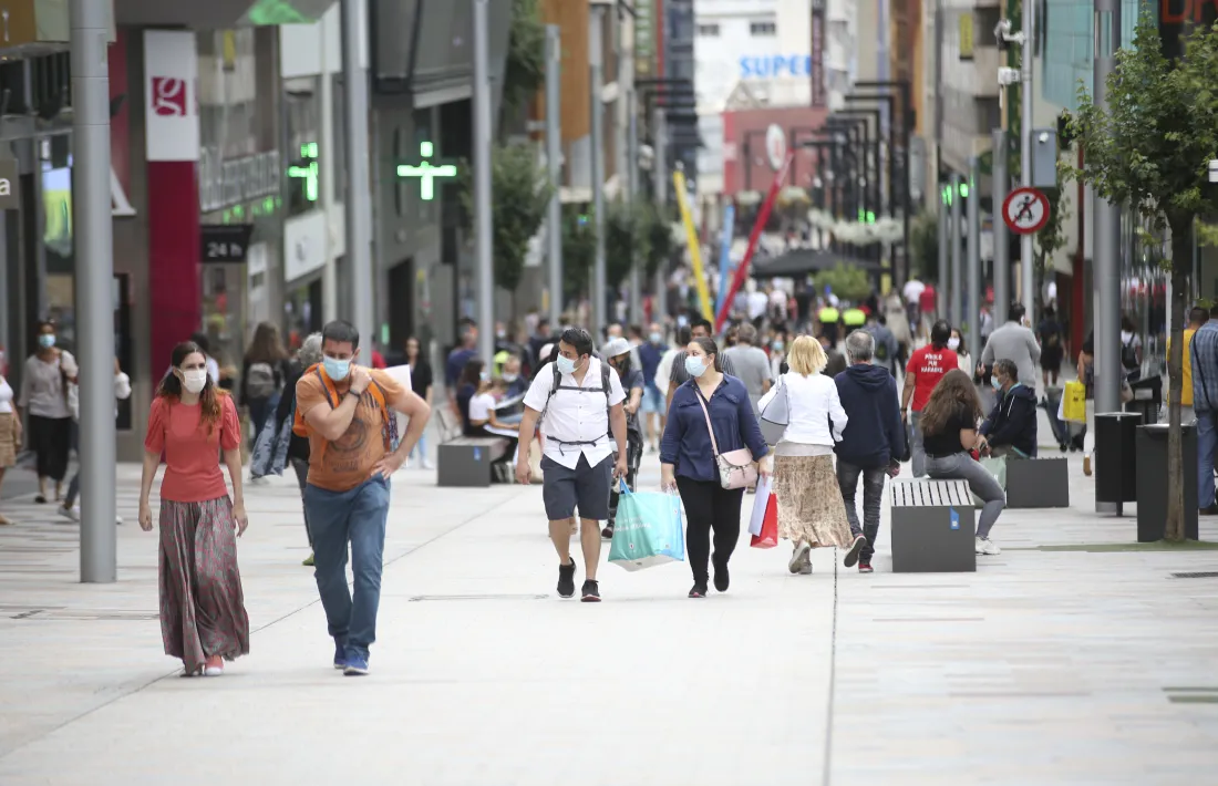 La mascareta és obligatòria en vies i espais públics des del 15 de juliol.
