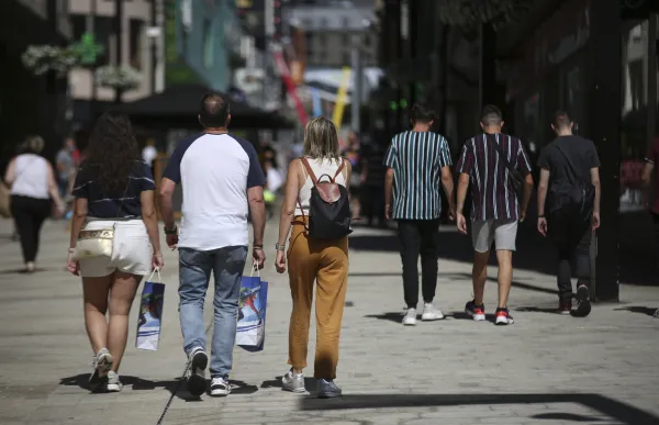 p._6.2_turistes_-_facundo_santana