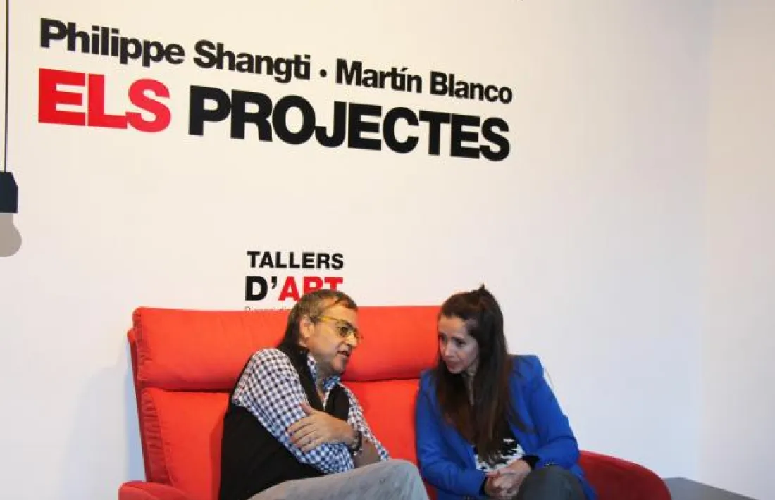 El cap d'Acció cultural i la comissària de l'última Biennal, l'octubre del 2018 a ArtalRoc, quan es va fer pública la selecció de Shangti.