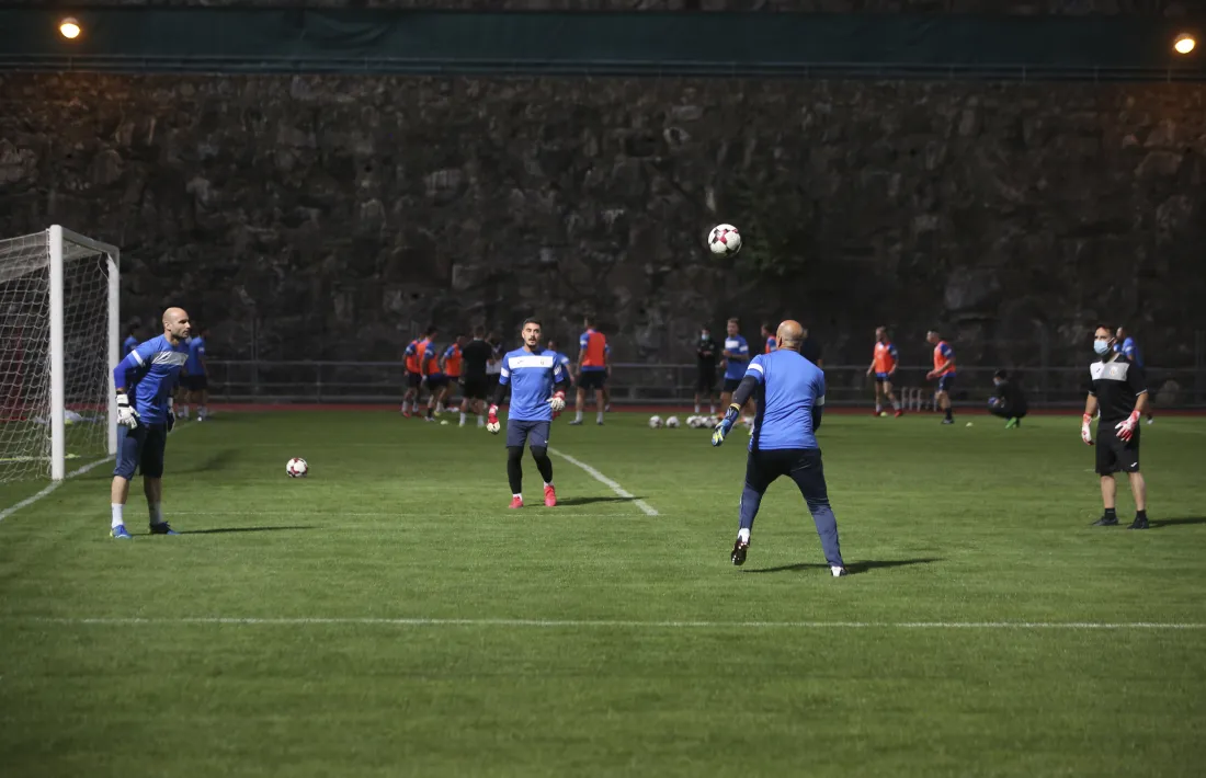 Els homes d’Albert Jorquera van exercitar-se ahir a l’Estadi Comunal Joan Samarra.
