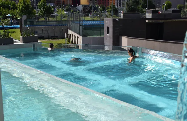 151598_nova-llacuna-panoramica-estrena-caldea_2483161858_72907983_1332x886