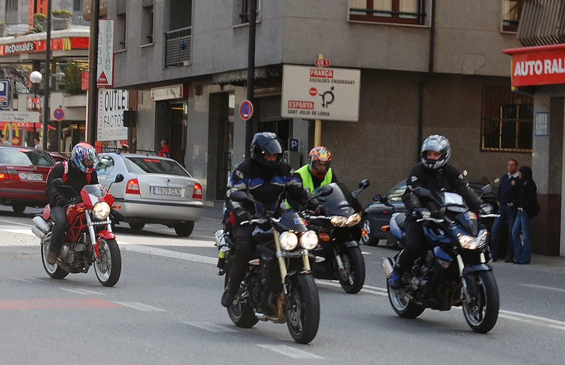 Un grup de motoristes.
