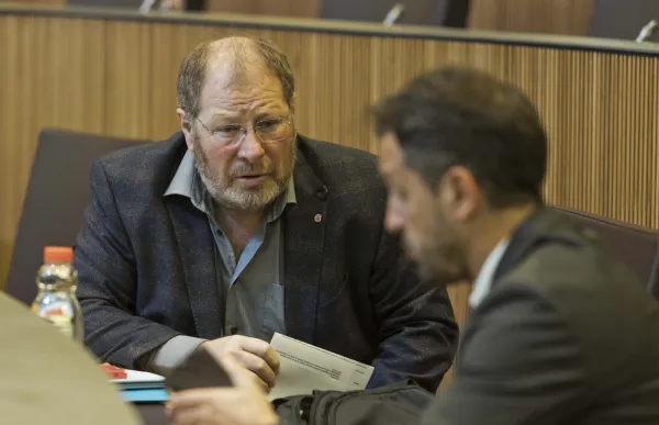 jordi_font_foto_eduard_comellas_consell_general