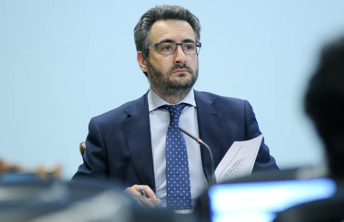 El ministre portaveu, Eric Jover, en la roda de premsa, ahir a la tarda.