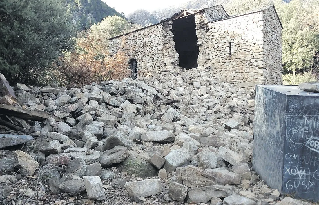  El desgraciat ensorrament de la torre de Sant Vicenç d’Enclar, un desastre que no s’ha de tornar a repetir. 
