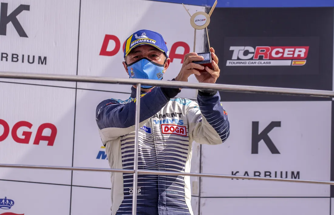 Joan Vinyes, al podi de la categoria GT's C2.
