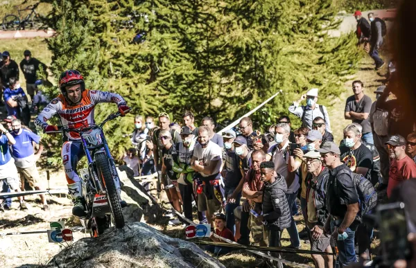 p._22_toni_bou_trial_isola_2000