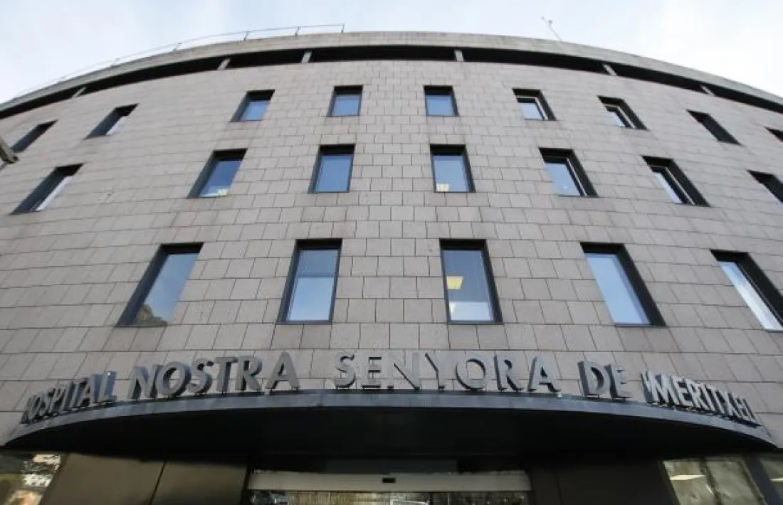Vista de l'entrada a l'hopsital Nostra Senyora de Meritxell.