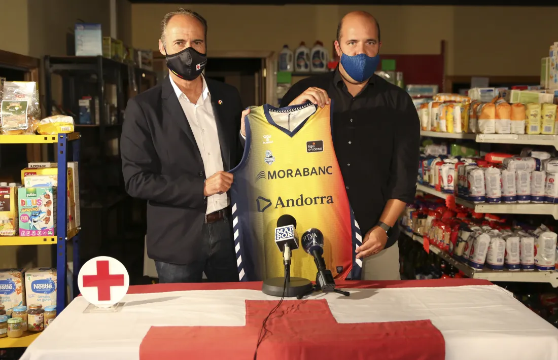 La tercera equipació del MoraBanc aquesta temporada portarà més de 900 noms.