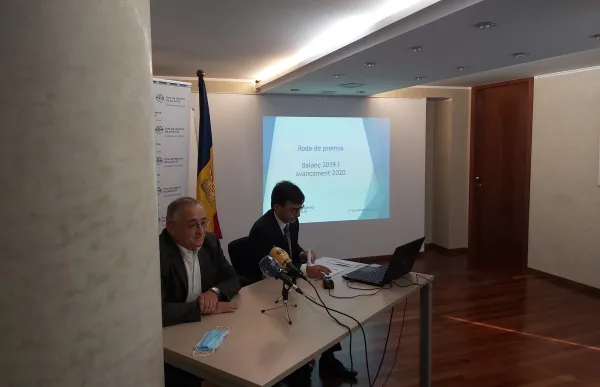 p._xx_albert_font_i_cinca_cass