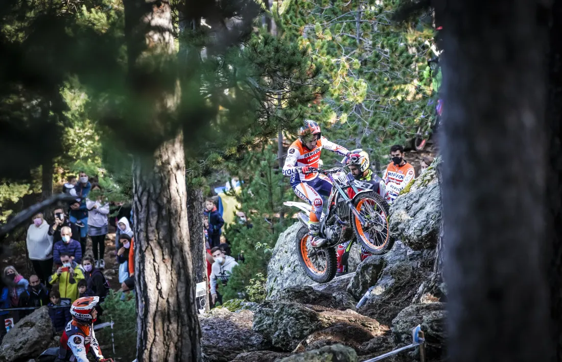 El pilot resident Toni Bou, del Repsol Honda Team, va guanyar a la segona prova del Campionat del Món de trial de Sant Julià de Lòria.   Foto: Repsol Honda Team