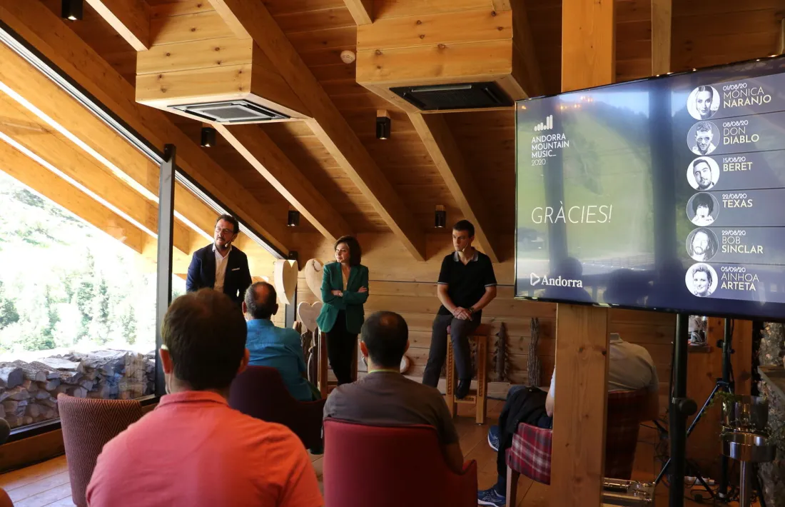 Betim Budzaku, Verònica Canals i Eric Torres, durant la presentació del festival.