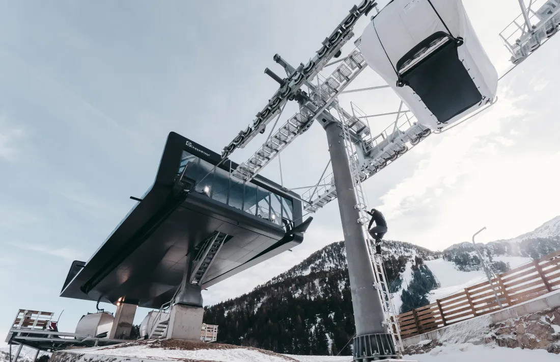 El telecabina de Tristaina que permet accedir directament a la Coma.