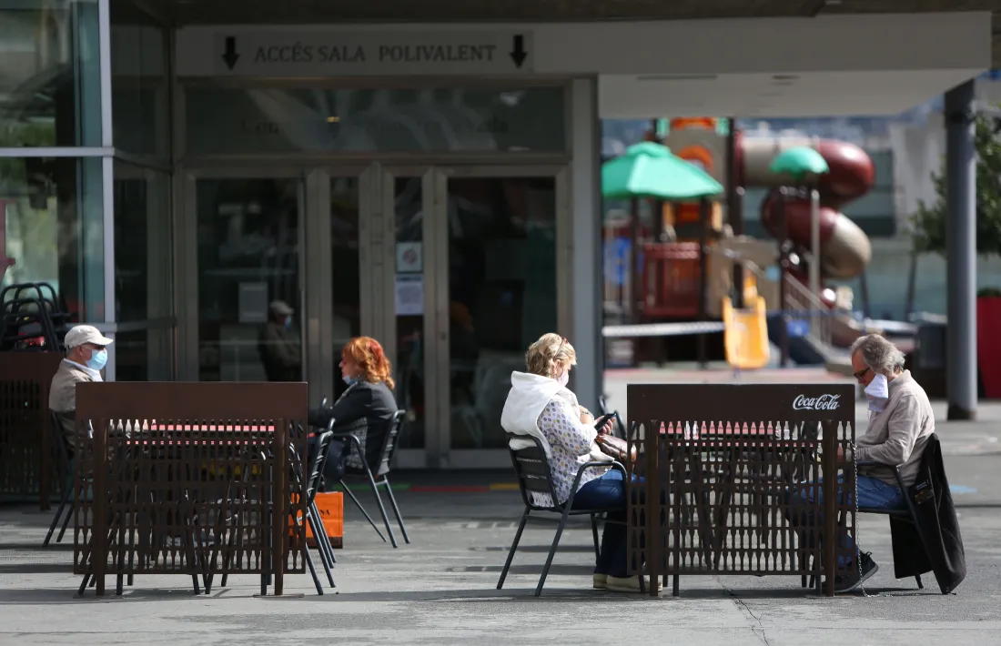 De nou, distància i aforament limitat, al BonDia de la plaça del Poble.