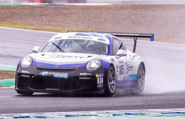p._30_joan_vinyes_porsche