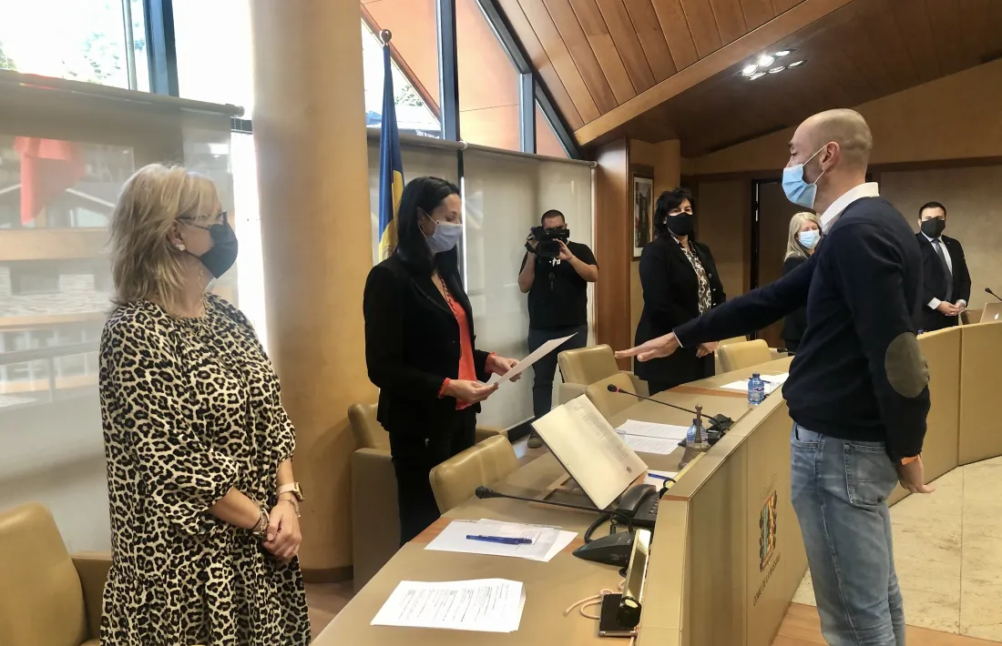 Xavier Aymà, jurant el càrrec de desener de Sispony.