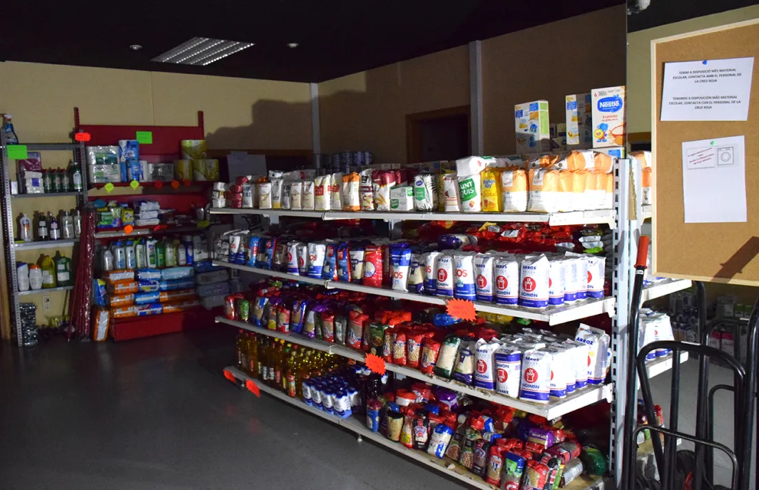 La botiga solidària de la Creu Roja.