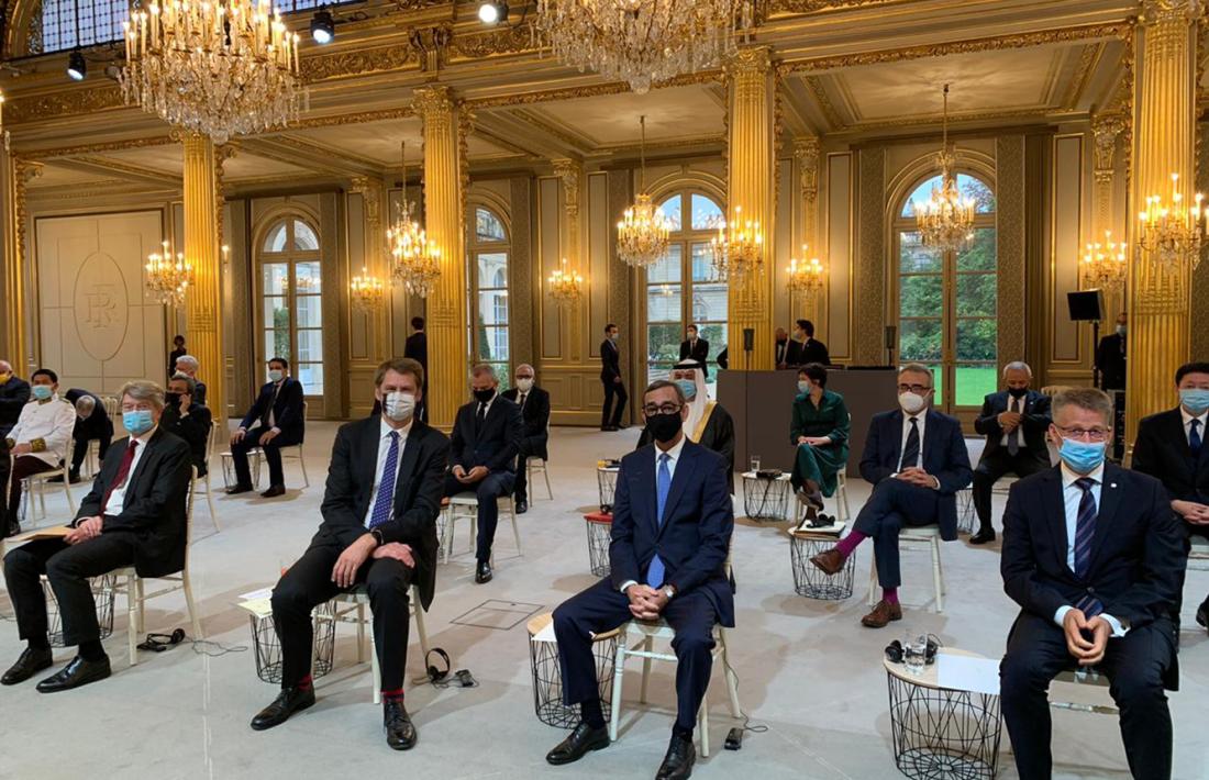 Una imatge d'alguns dels ambaixadors que han presentat les cartes credencials a Macron.