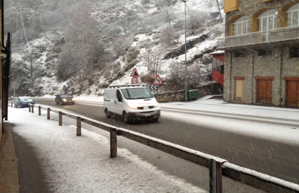 152090_neu-carretera-parroquia-canillo-mt_1286281580_1021730_1233x822_1