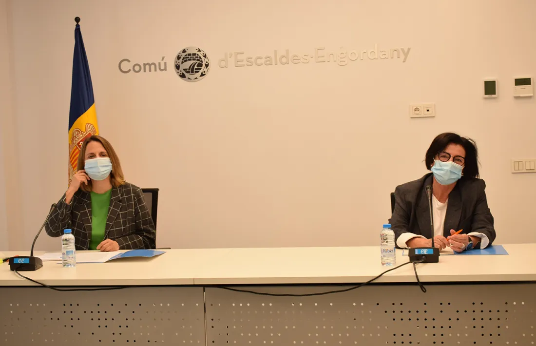 Gili i Mata en la presentació de les prestacions socials que aprovarà avui el Comú d’Escaldes-Engordany.