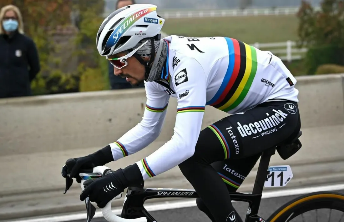 El resident Alaphillippe, al Tour de Flandes. Foto: Twitter