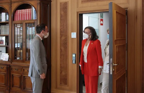 152193_govern-xavier-rebeca-grynspan-ana_2528157448_74376911_1332x886_1