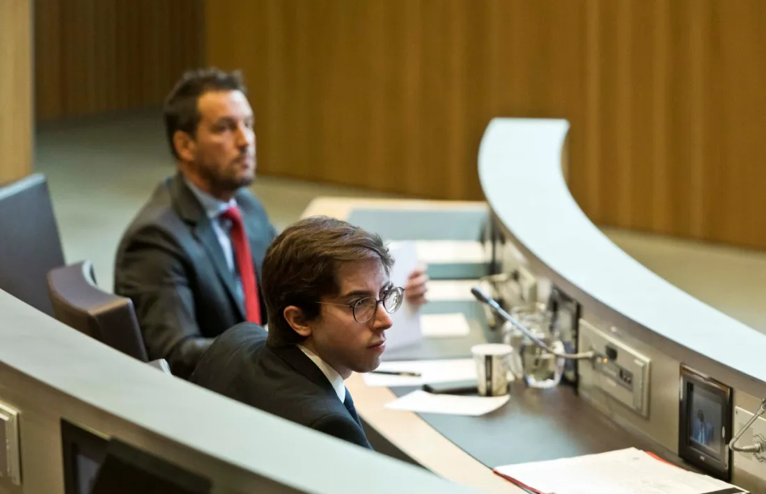 Les preguntes les ha plantejat el conseller general del PS, Roger Padreny.