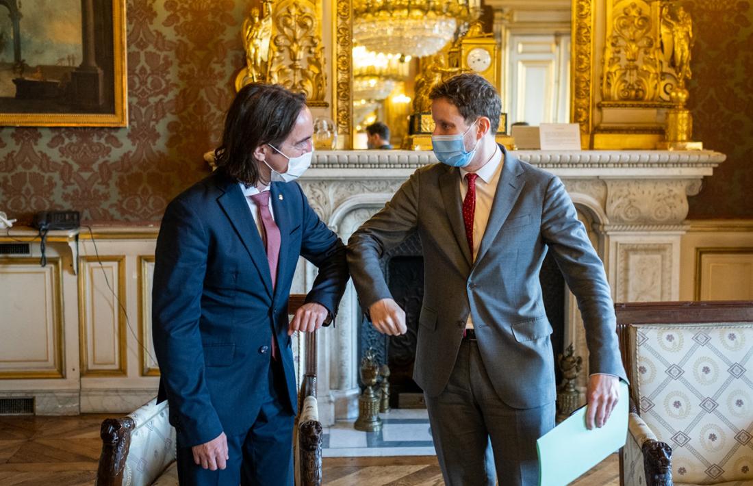 El secretari d’Estat d’Afers Europeus, Landry Riba, a París amb el seu homòleg francès Clément Beaune.