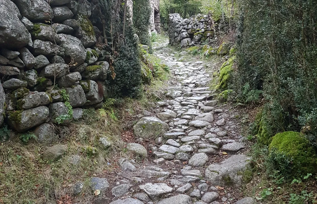 El camí d’Escaldes a Ràmio, porta d’entrada a la vall del Madriu.