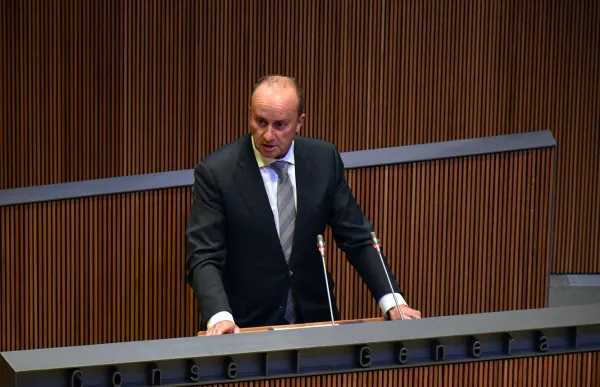 p._08_josep_maria_rossell_agencies_mf