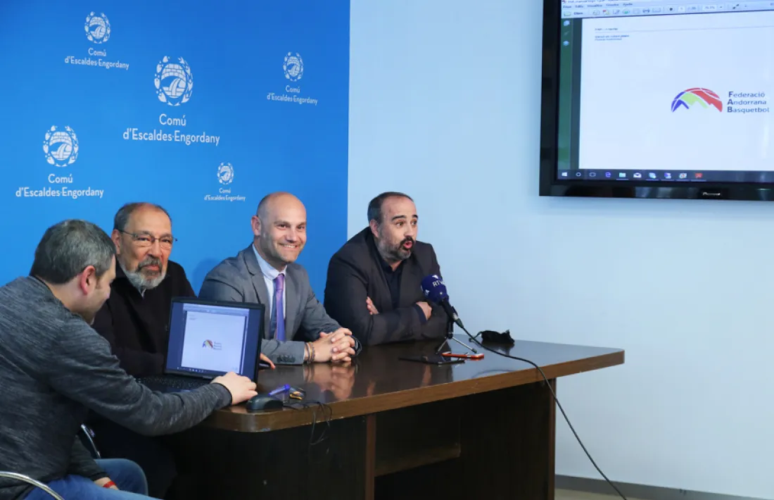 Manel Fernàndez deixa de ser president i Joaquim Tomàs agafa el relleu. Foto: Comú d'Escaldes